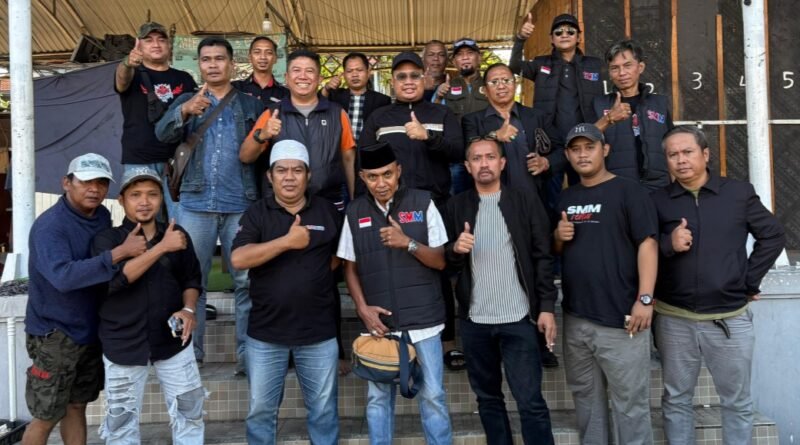 Rayakan Jumat Berkah, SMM Gelar Makan Siang Gratis di Kawasan Ampel